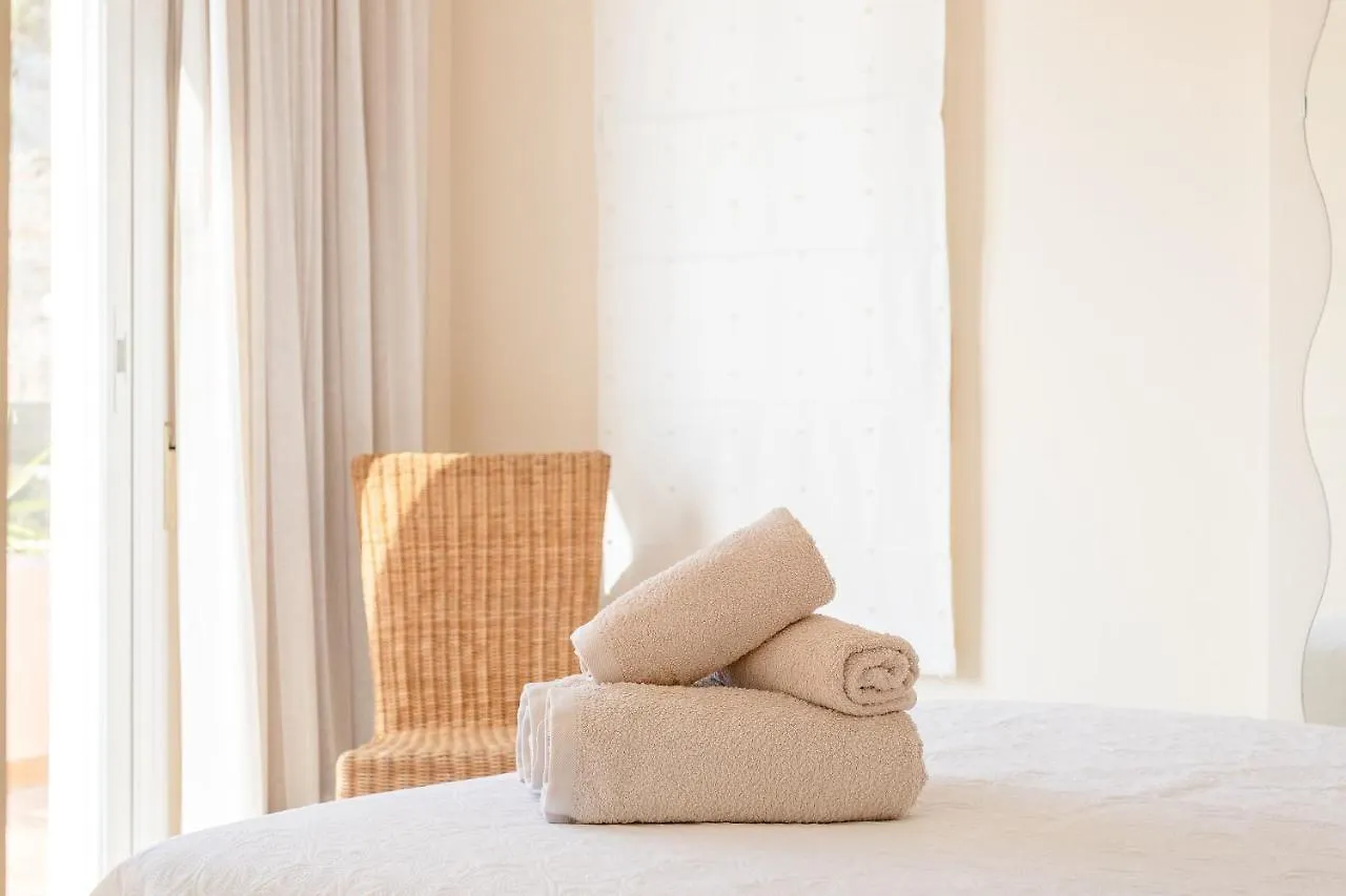 Ibn Sadi8 Playa Burriana Apartment Nerja