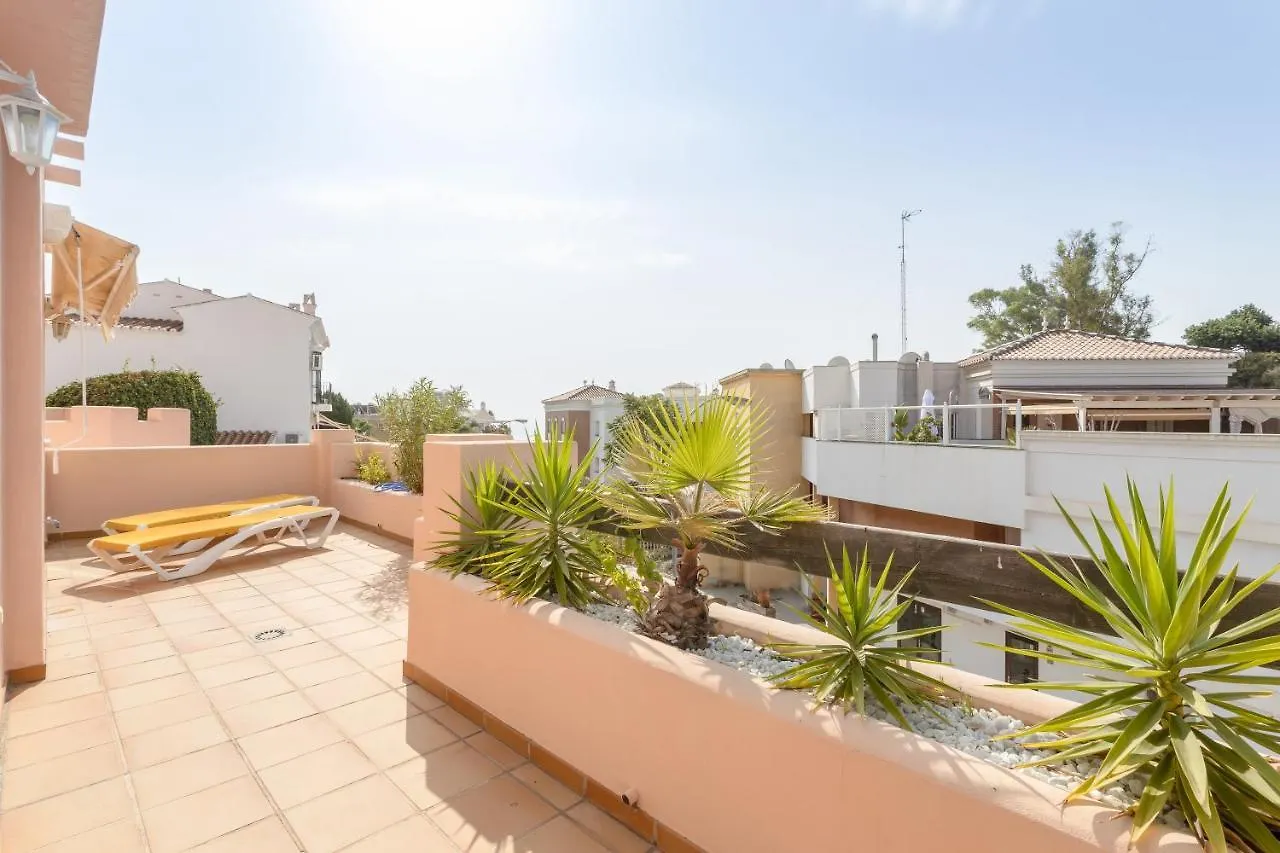 Ibn Sadi8 Playa Burriana Apartment Nerja