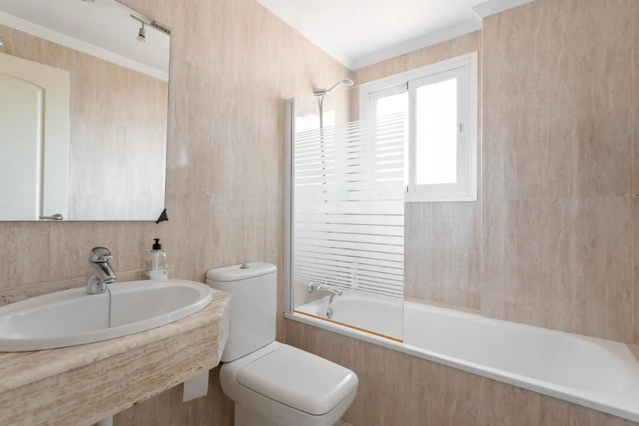 Ibn Sadi8 Playa Burriana Apartment Nerja